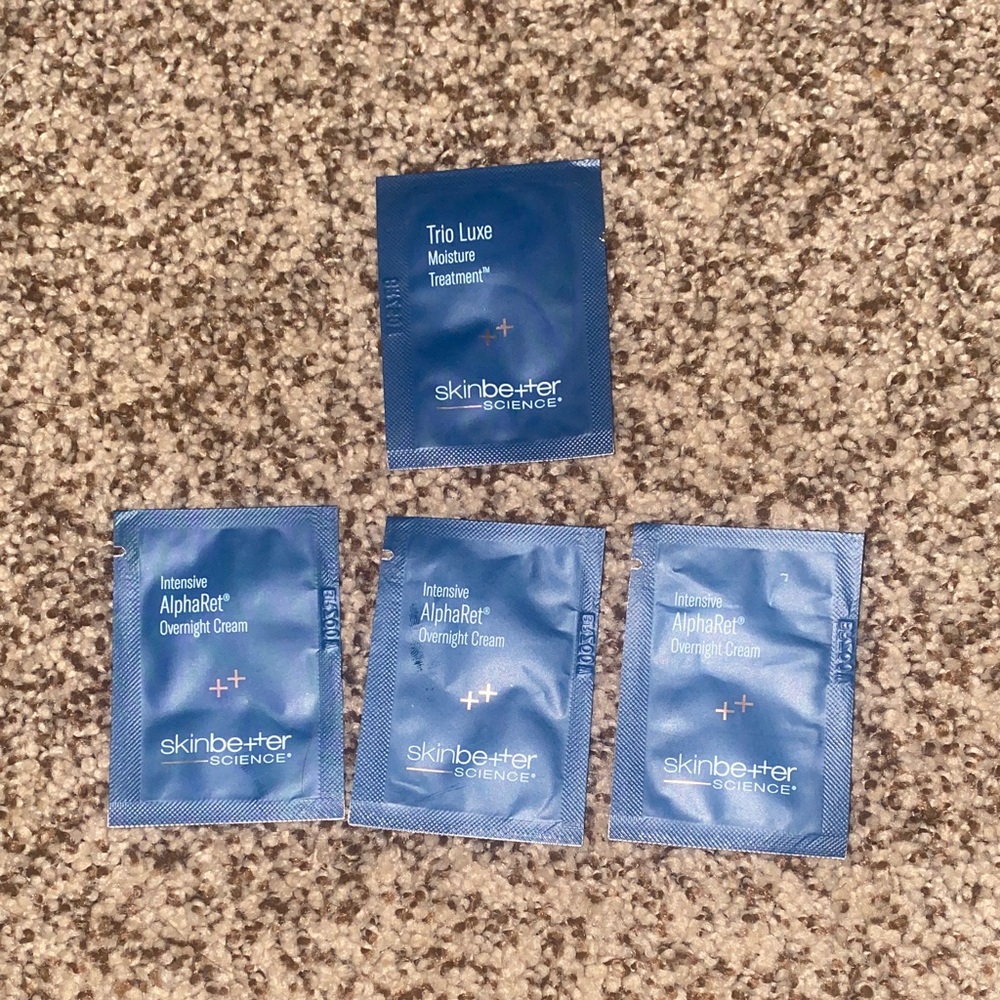 Skinbetter Science Blue Moisturizer and Cream Set